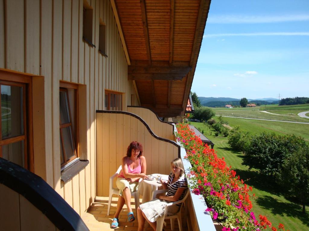 Hotel Landhaus Maria Bed&Breakfast Regen Habitación foto